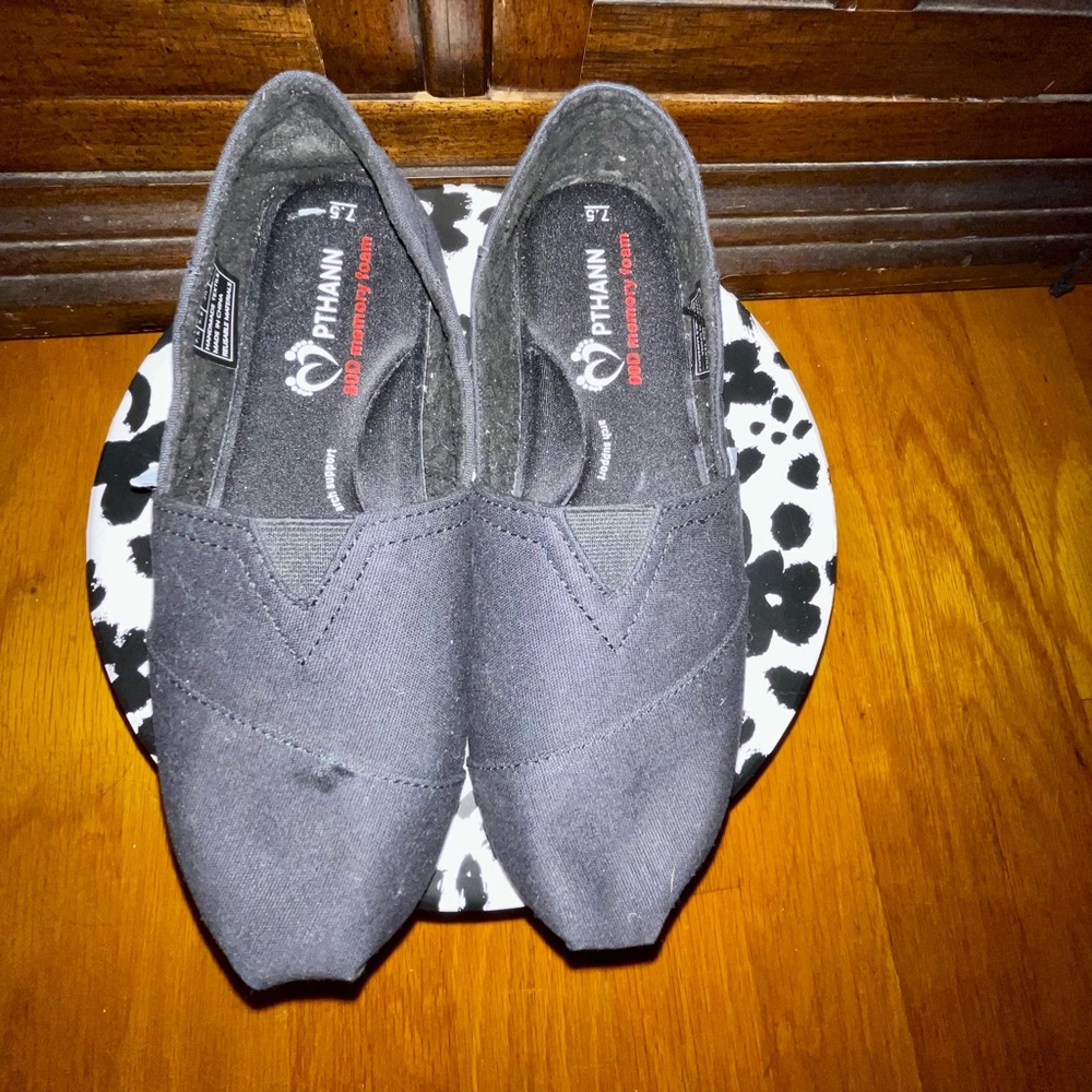 Memory Foam Slip On Shoes